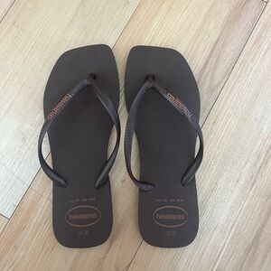 Havanas square toe sandal